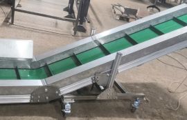 Ленточный L-образный конвейер для термопластавтомата для Группы компаний «ИНКОЭР» - фото 6